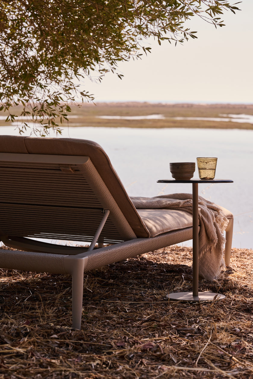 Nagomi sculptural woven lounger by INODA+SVEJE for Tribù | Casa Design Group