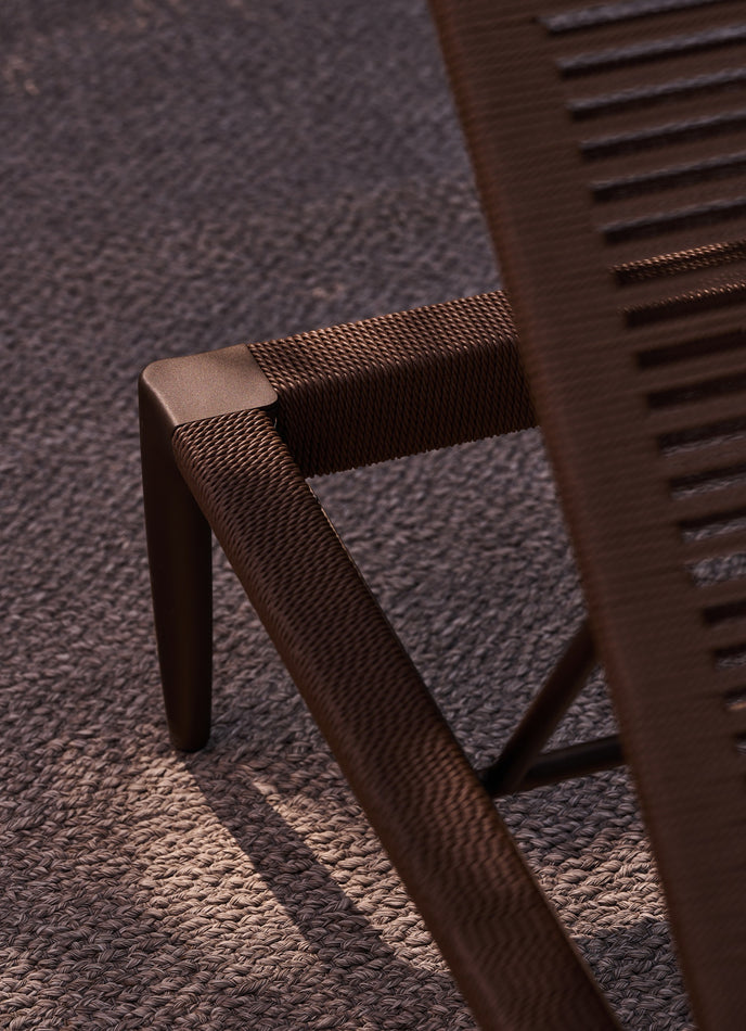 Nagomi sculptural woven lounger by INODA+SVEJE for Tribù | Casa Design Group