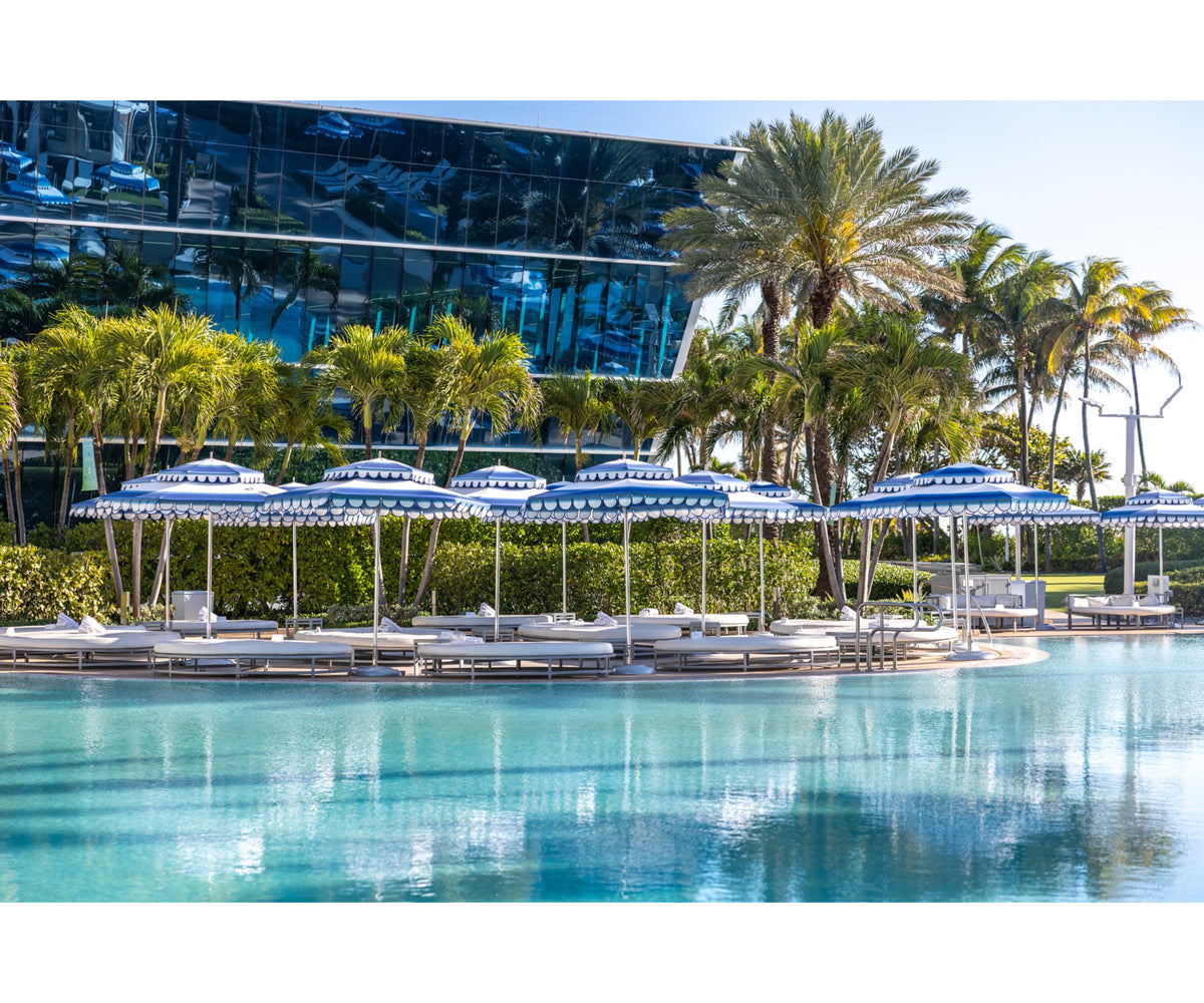 Contemporary Tuuci Ocean Master M1 Cupola outdoor parasol Casa Design Group