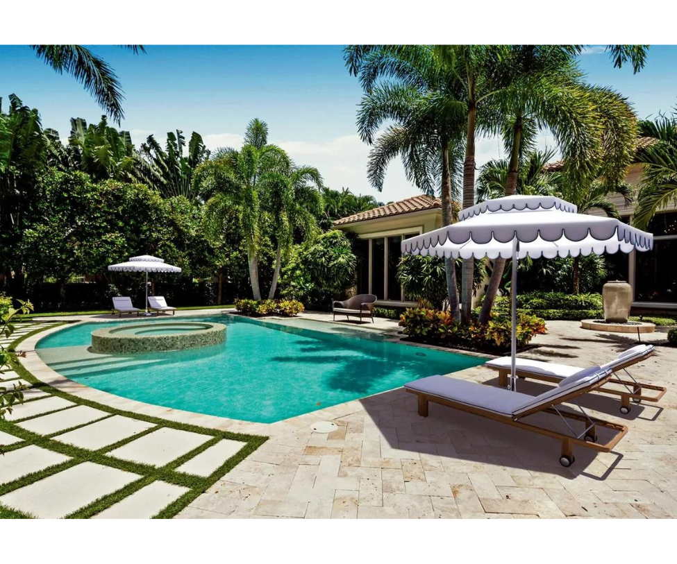 Contemporary Tuuci Ocean Master M1 Cupola outdoor parasol Casa Design Group