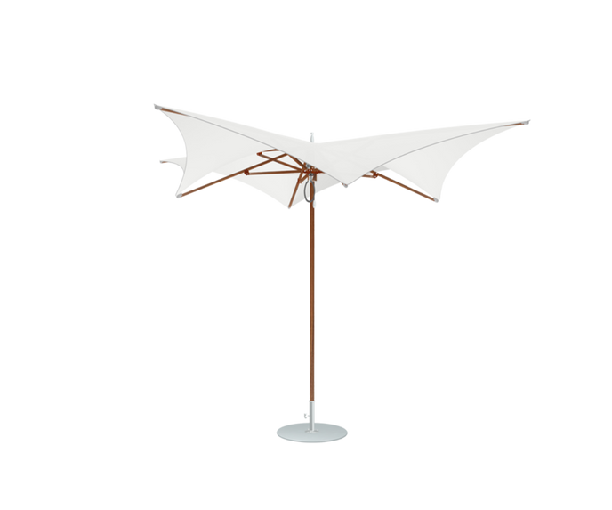Marine-grade luxury parasol Tuuci Ocean Master Max Manta Umbrella – Casa Design Group