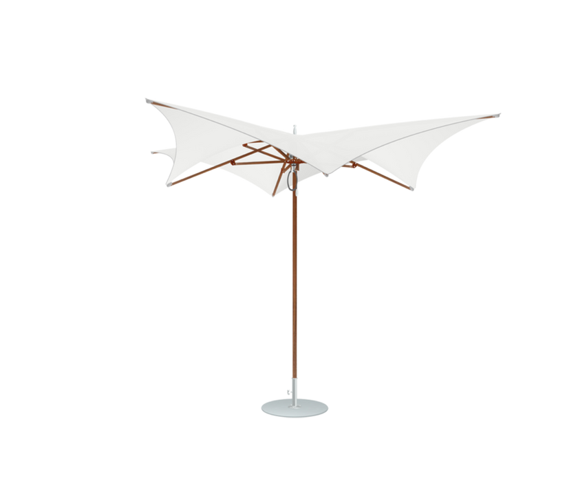 Marine-grade luxury parasol Tuuci Ocean Master Max Manta Umbrella – Casa Design Group