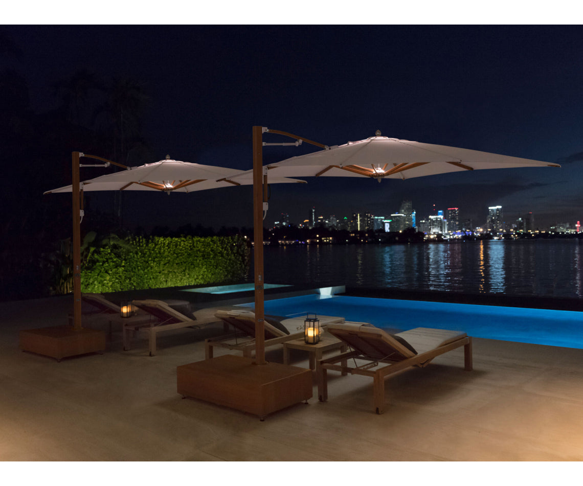Luxury Zero Horizon Cantilever Umbrella by Tuuci with sleek horizontal canopy – Casa Design Group