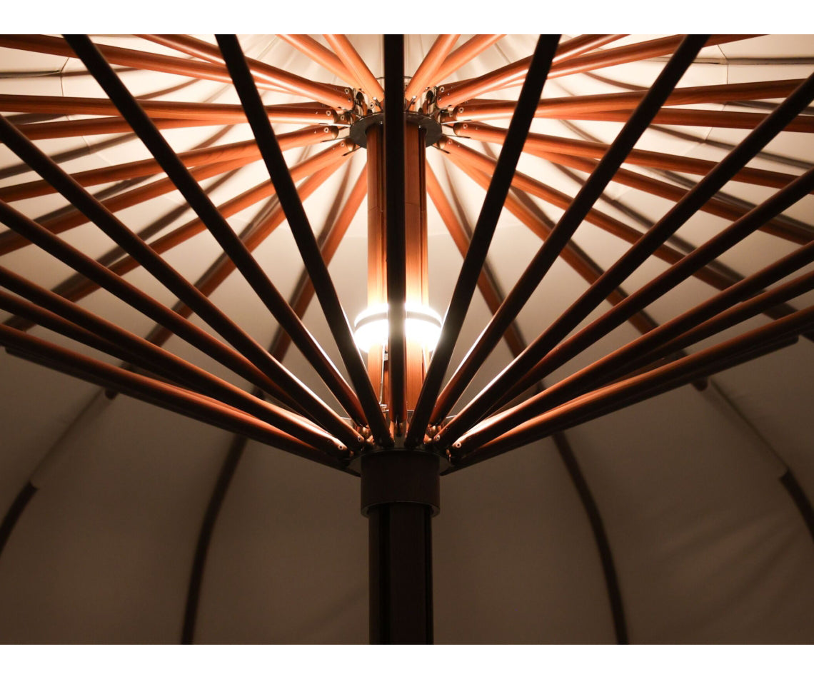 High-wind resistant luxury parasol Ocean Master Voilare by Tuuci – Casa Design Group
