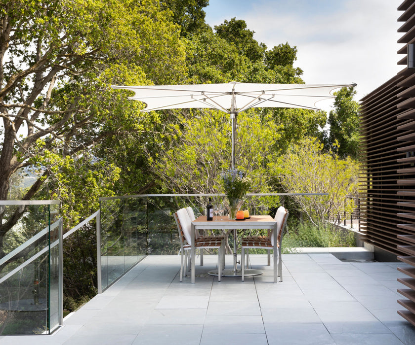 Contemporary Tuuci Ocean Master Zero Horizon outdoor parasol Casa Design Group