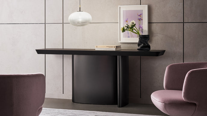 One sculptural console table by Alain Gilles for Bonaldo | Casa Design Group