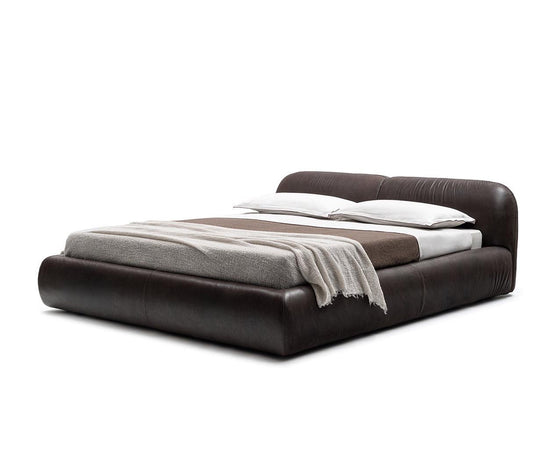 P26 Bed by Marco Boga for Gallotti&Radice | Casa Design Group