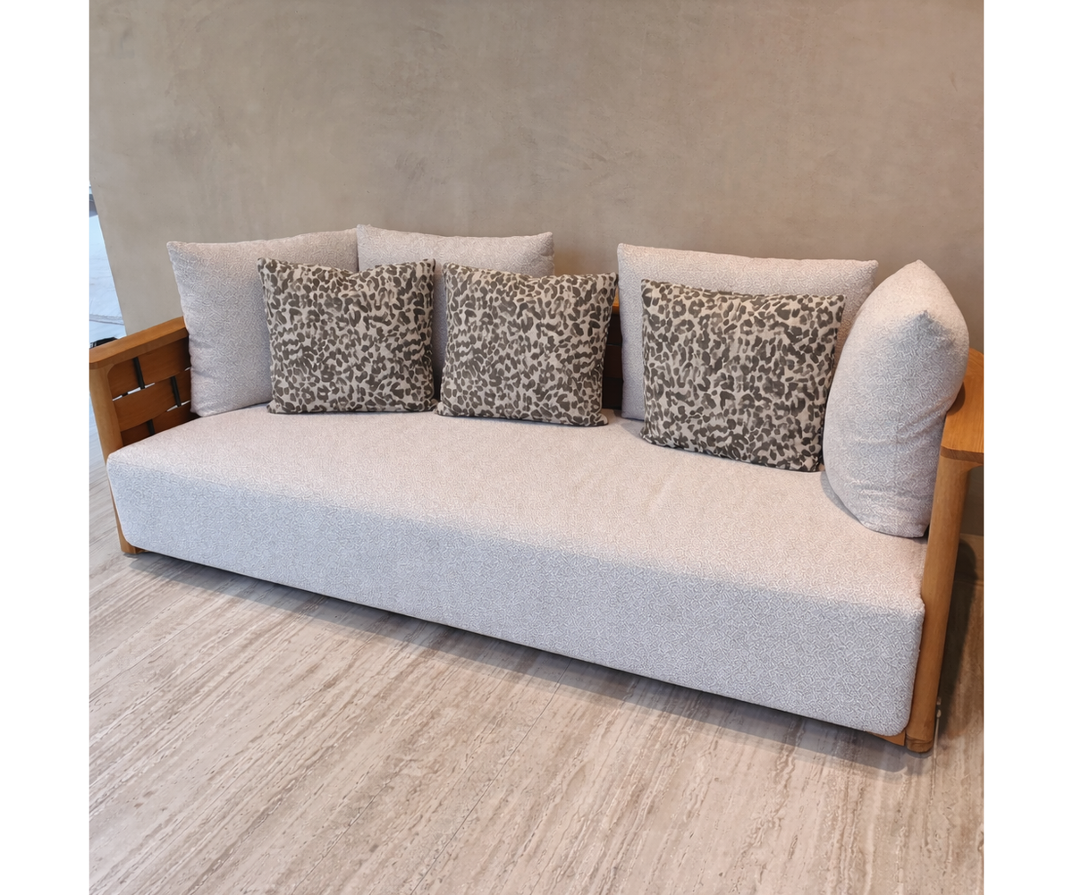 Palinfrasca outdoor sofa in solid teak by Molteni&C designed by Vincent Van Duysen floor sample Casa Design Group