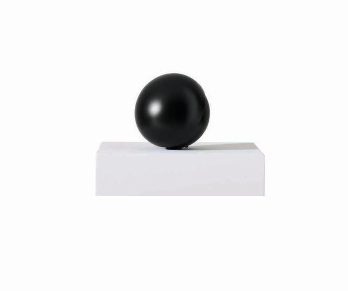 Palpebra table lamp by Cassina with eyelid-inspired adjustable design and touch light control – Casa Design Group