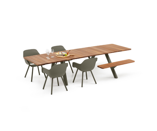 Panigiri Picnic Table