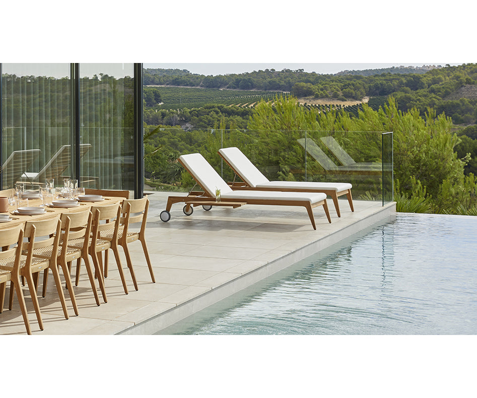 Contemporary Paralel Outdoor Chaise Lounge by Point | Casa Design Group