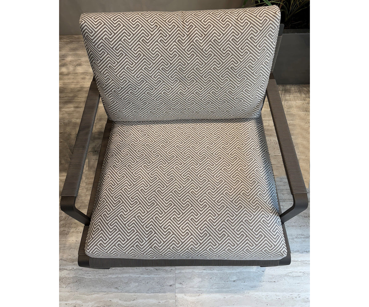 Phoenix armchair by Molteni&C designed by Vincent Van Duysen floor sample Casa Design Group