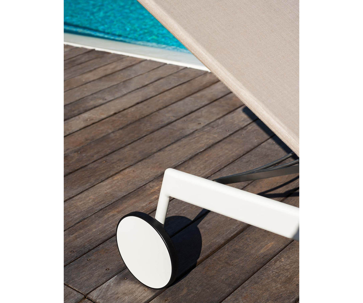 Luxury Piper 007 Sunlounger by Roda for Modern Outdoor Living | Casa Design Group