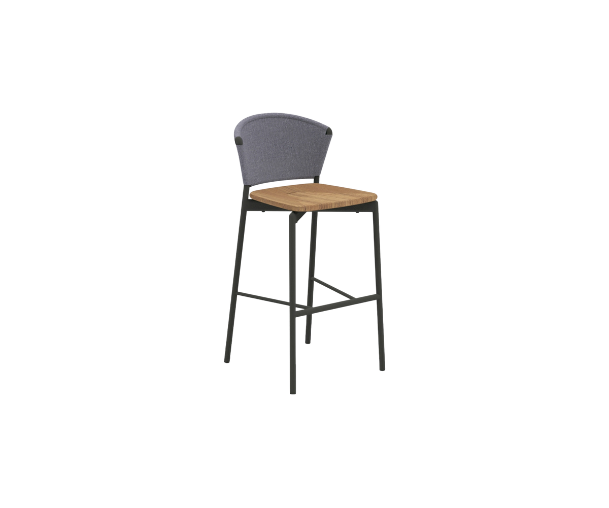 Luxury Piper 050 Bar Stool by Roda with Teak Seat | Casa Design Group