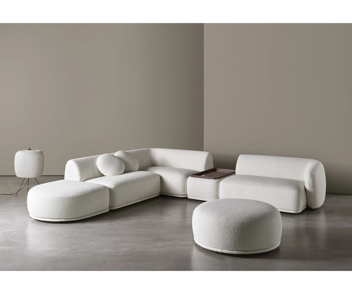 René Curved Modular Sofa by Meridiani with sculptural curved design