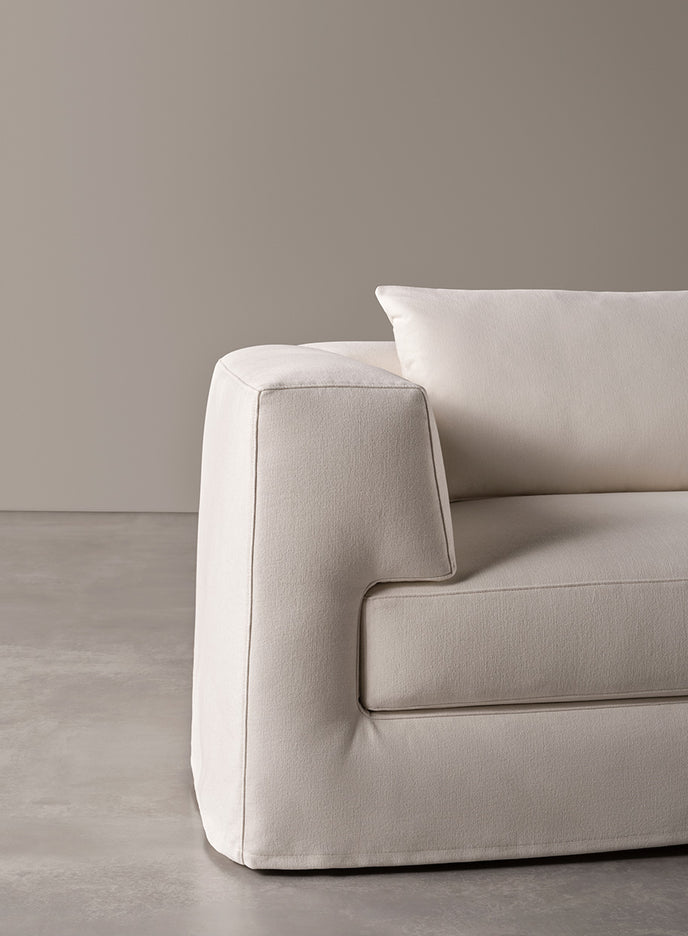 High End Roger Sofa Bed by Meridiani Casa Design Group