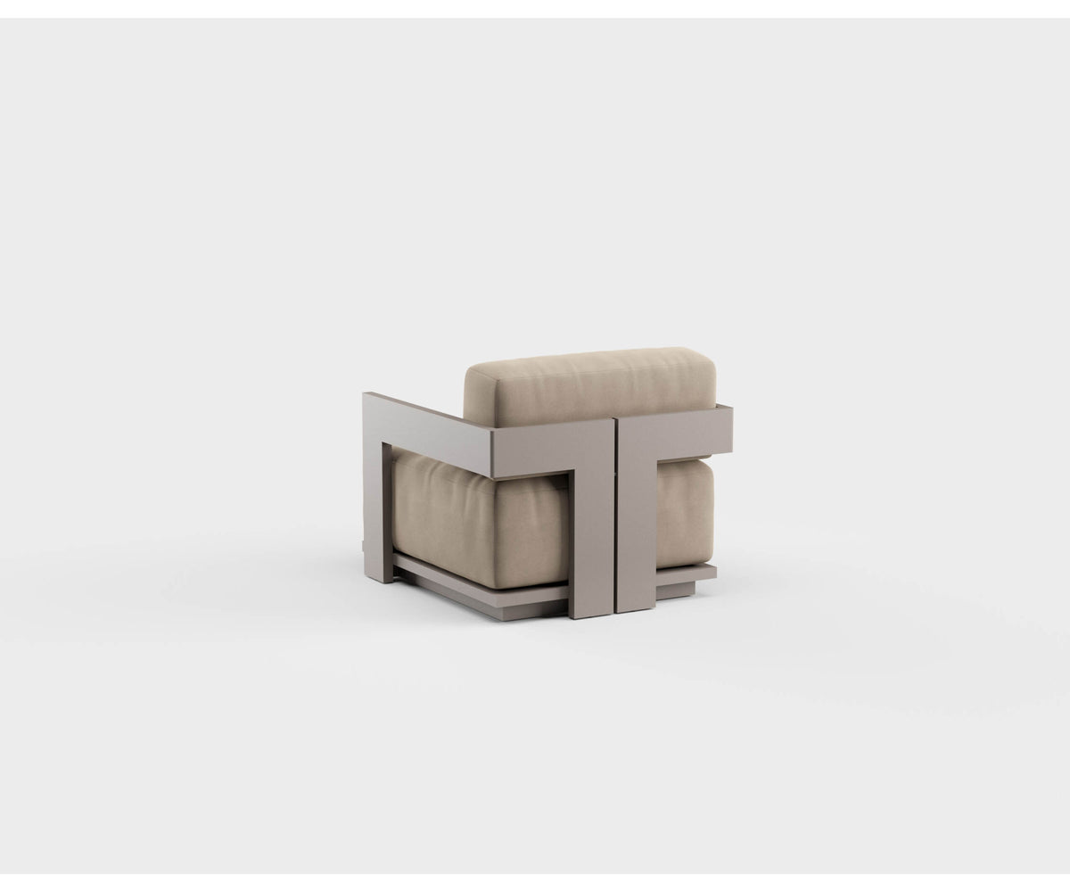 Modern outdoor lounge chair by Danao Living in aluminum Casa Design Group