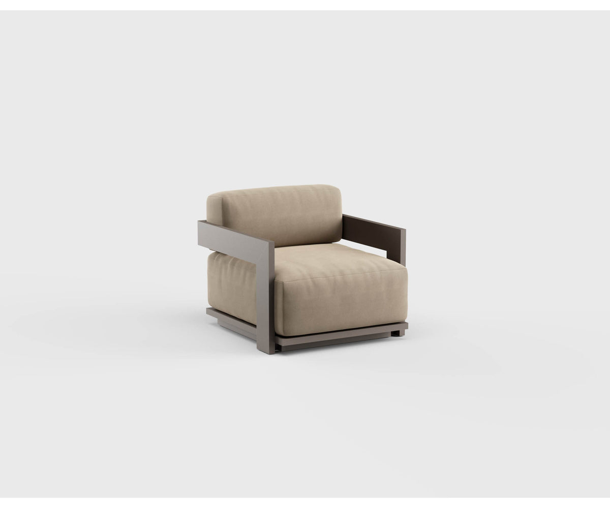 Modern outdoor lounge chair by Danao Living in aluminum Casa Design Group