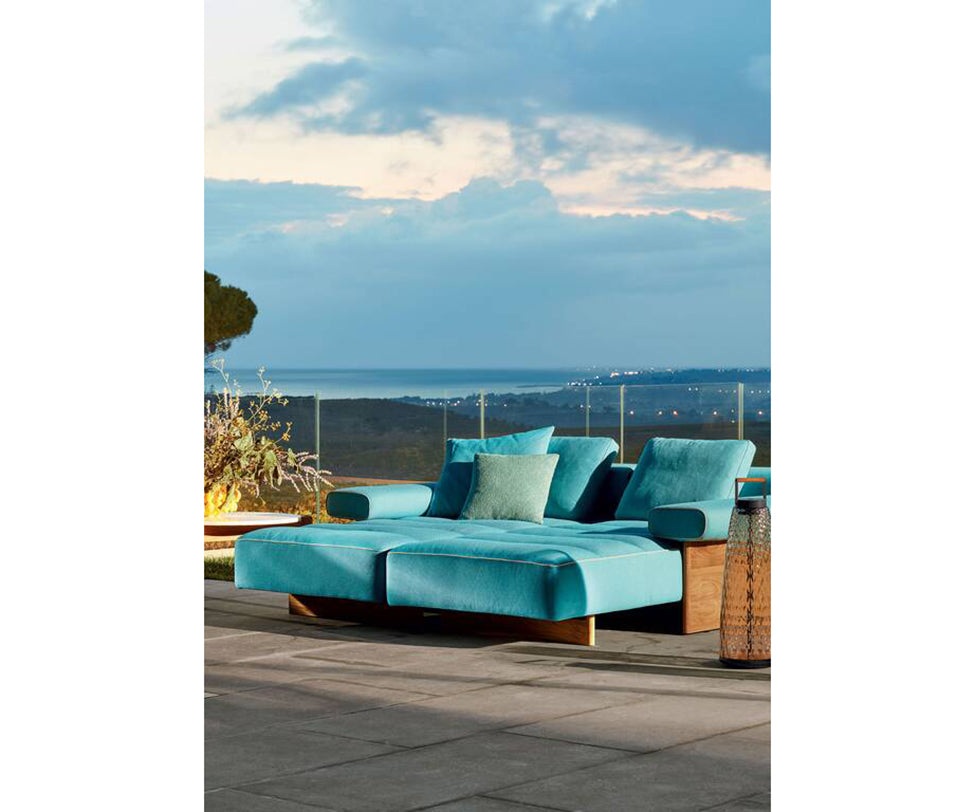 High-End Sail Out Outdoor Double Chaise Lounger by Cassina with soft modular forms – Casa Design Group