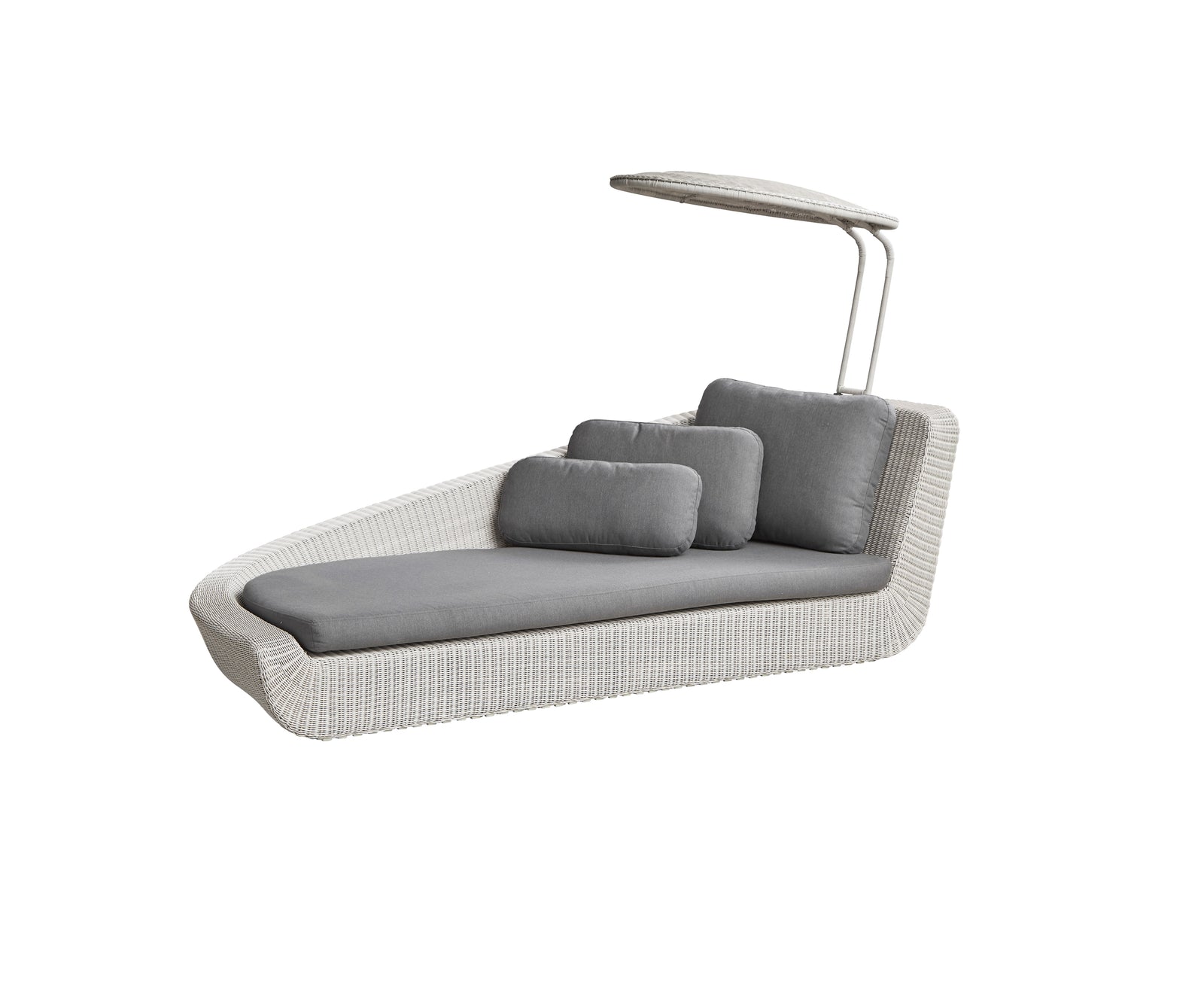 Luxury Savannah Daybed with Kingston Side Table by Cane-line outdoor furniture set – Casa Design Group