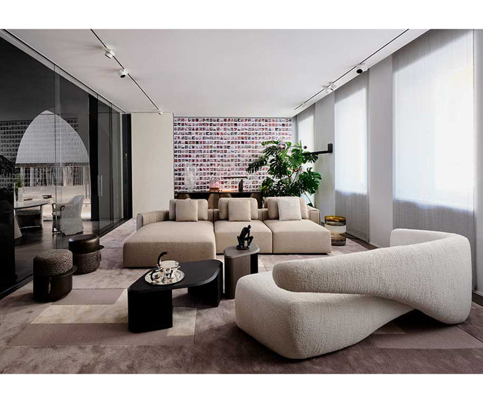 Seidon Sofa by Giorgetti sculptural two-seater sofa with contemporary Italian design | Casa Design Group