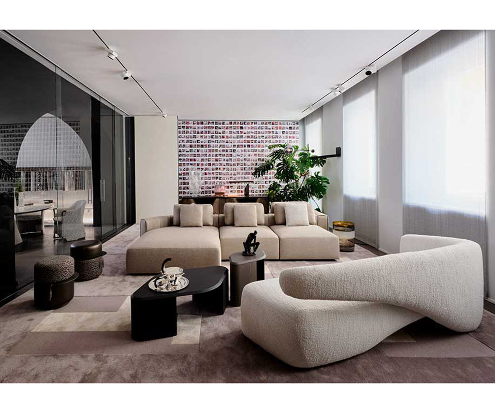 Seidon Sofa by Giorgetti sculptural two-seater sofa with contemporary Italian design | Casa Design Group