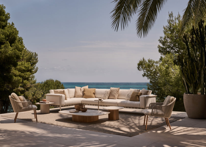 Seren large sculptural coffee table by Tribù | Casa Design Group