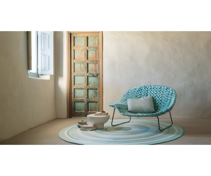 Unique Shito Outdoor Chaise Lounge by Paola Lenti for Luxurious Outdoor Relaxation Casa Design Group
