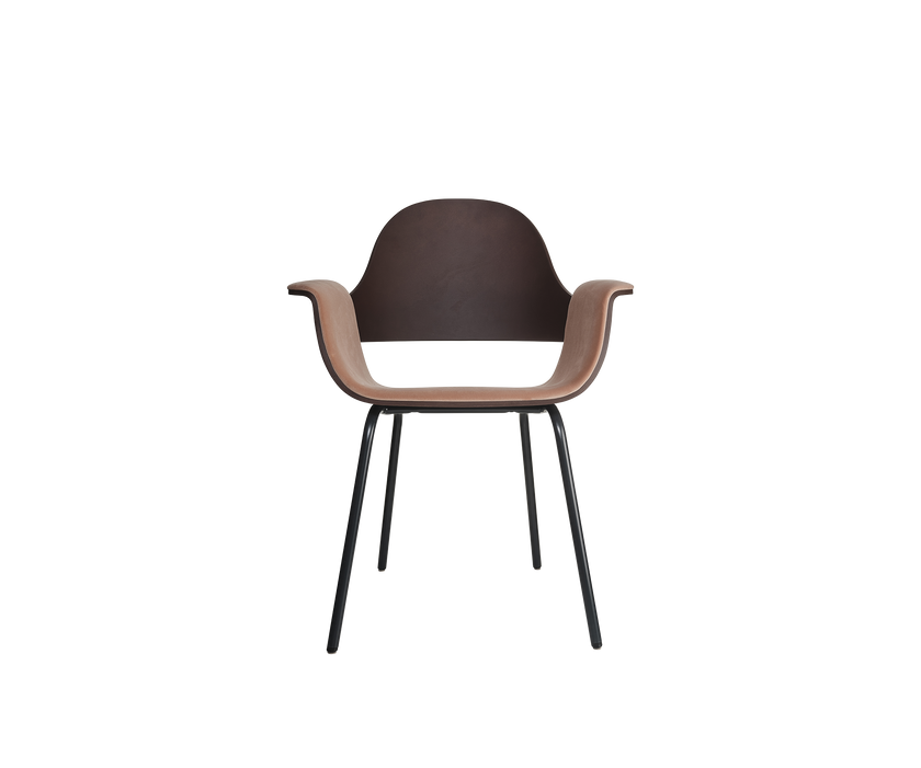 Contemporary Showtime Chair upholstered in fabric or leather by BD Barcelona Casa Design Group