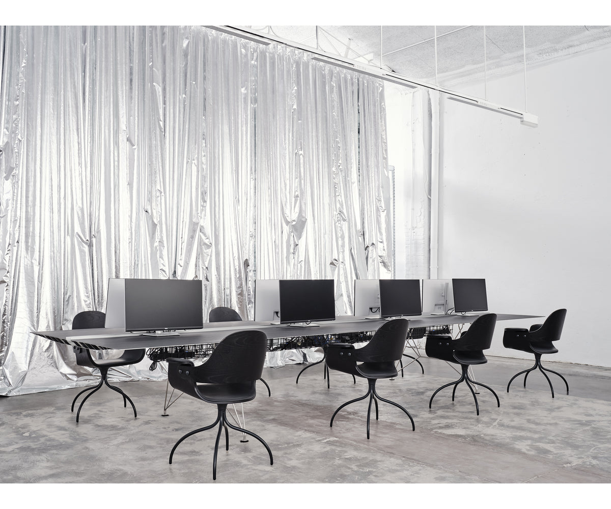 Contemporary Showtime Chair upholstered in fabric or leather by BD Barcelona Casa Design Group