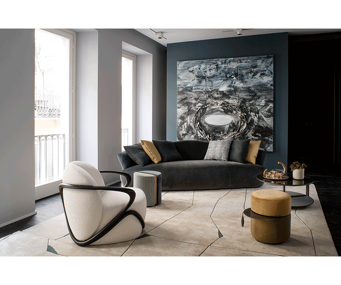 Solemyidae Sofa by Giorgetti with shell-inspired sculptural design and luxurious upholstery | Casa Design Group