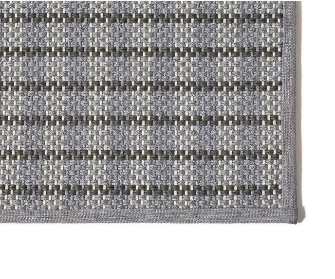 High-End Spider Carpet by Cassina with geometric arabesque design – Casa Design Group