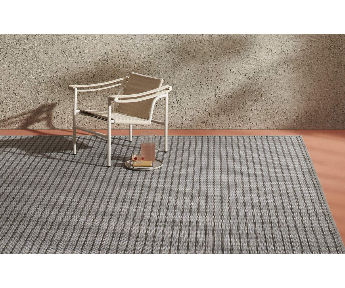 High-End Spider Carpet by Cassina with geometric arabesque design – Casa Design Group