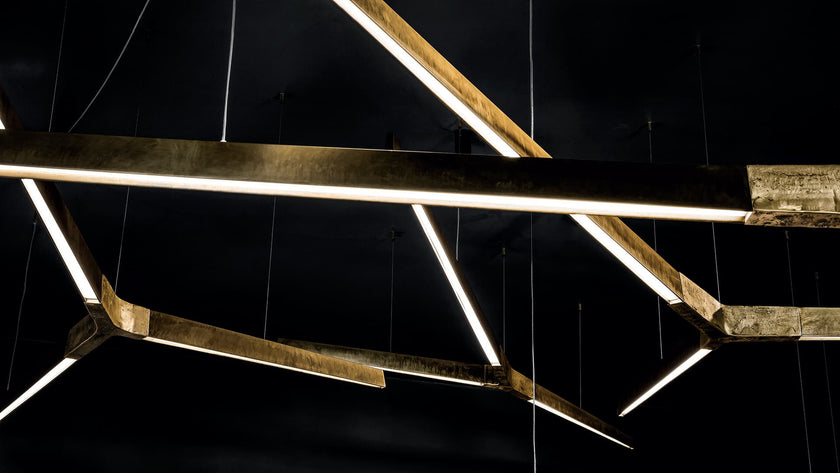 High End Starlight Horizontal Lamp by Henge Casa Design Group