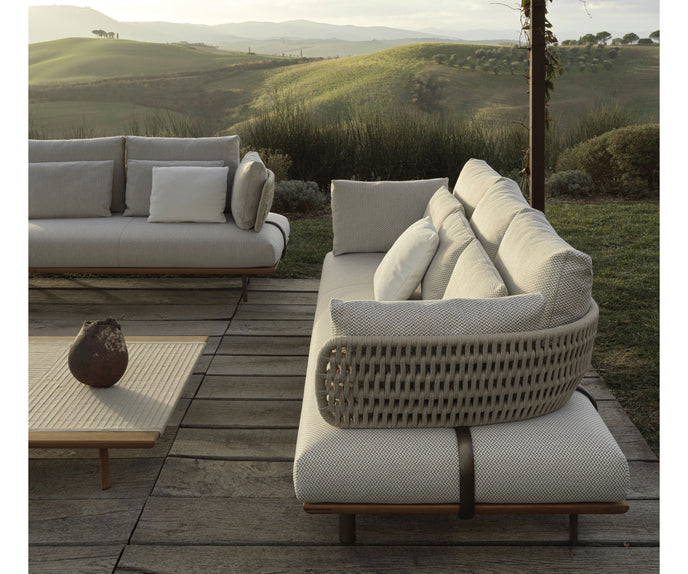 High End Sway Sofa by Molteni&C Casa Design Group