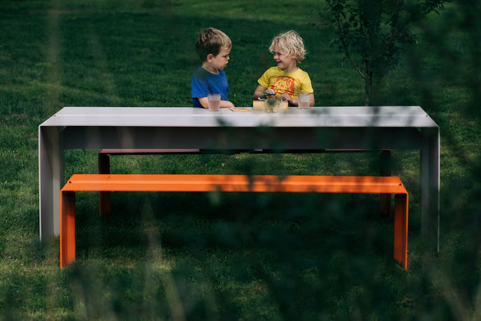 The Bended Curved Outdoor Dining Table by Wünder | Casa Design Group