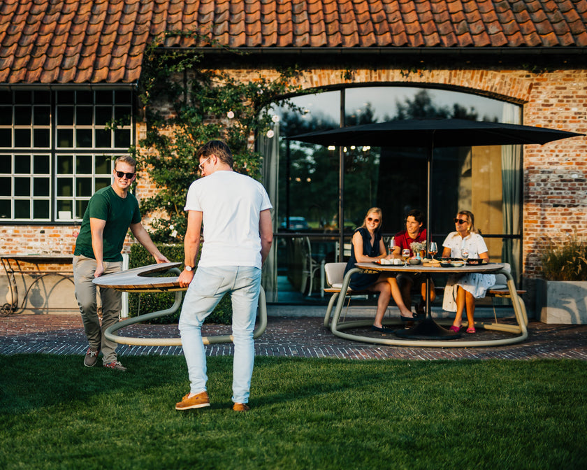 The Bow Curved Outdoor Bench by Wünder | Casa Design Group