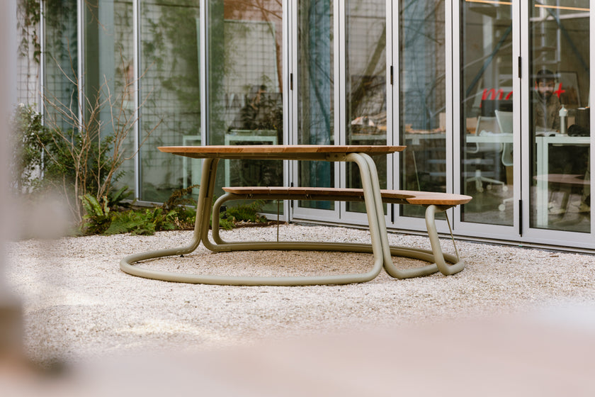 The Circle Round Outdoor Picnic Table with Integrated Benches by Wünder | Casa Design Group
