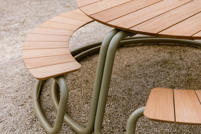 The Circle Round Outdoor Picnic Table with Integrated Benches by Wünder | Casa Design Group