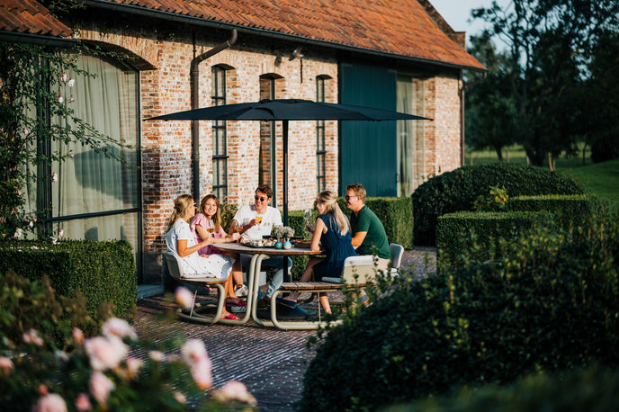 The Circle Round Outdoor Picnic Table with Integrated Benches by Wünder | Casa Design Group