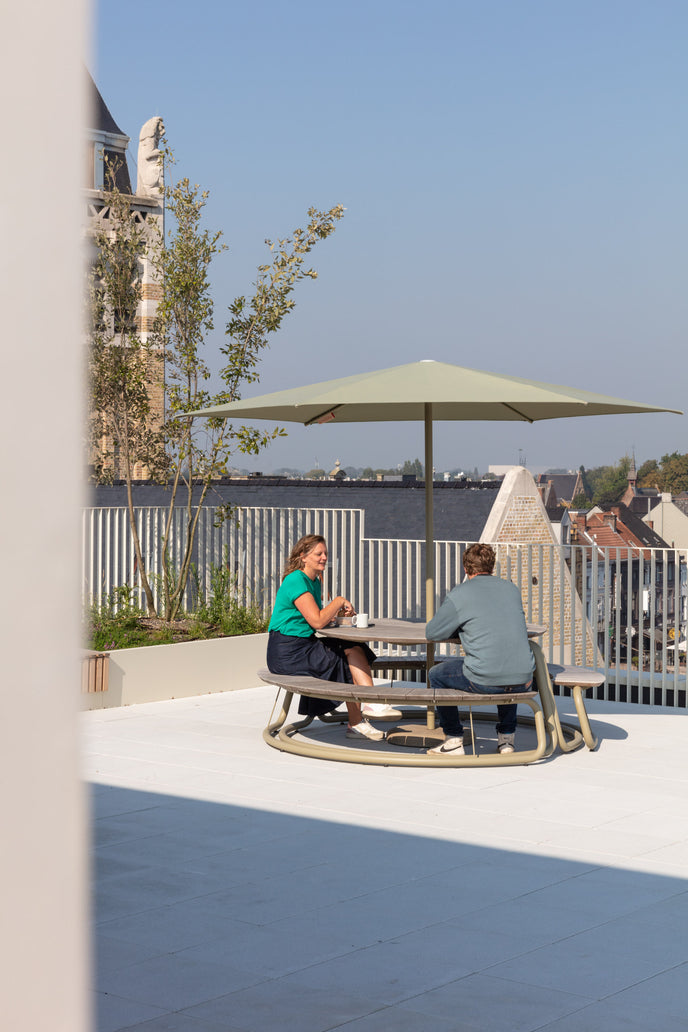 The Shadow Contemporary Outdoor Umbrella by Wünder | Casa Design Group