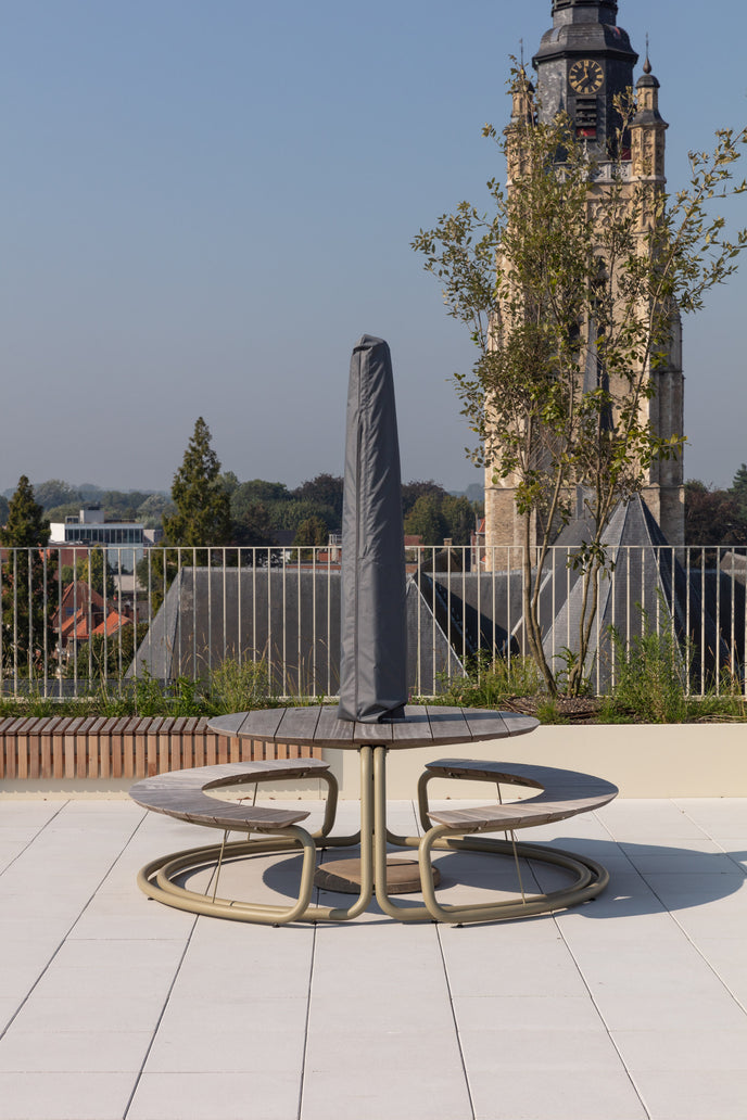 The Shadow Contemporary Outdoor Umbrella by Wünder | Casa Design Group