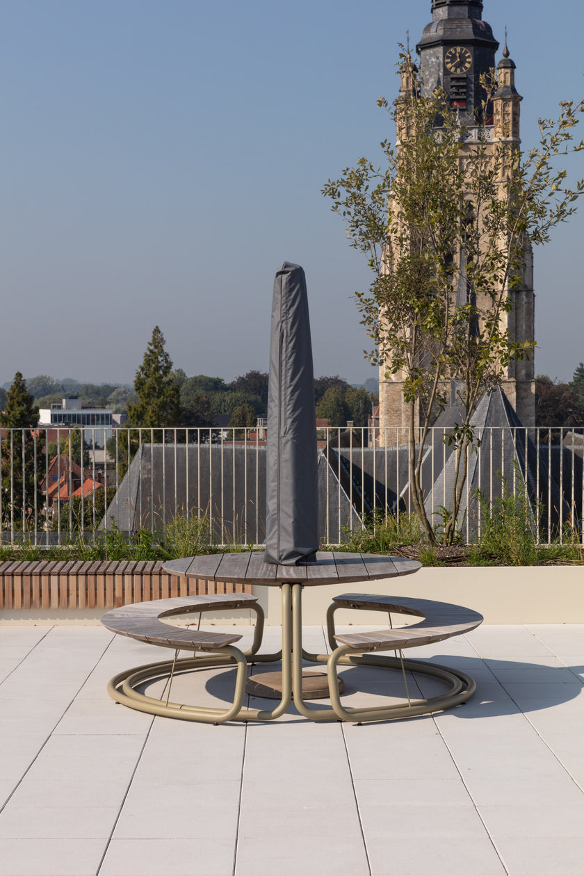 The Shadow Contemporary Outdoor Umbrella by Wünder | Casa Design Group