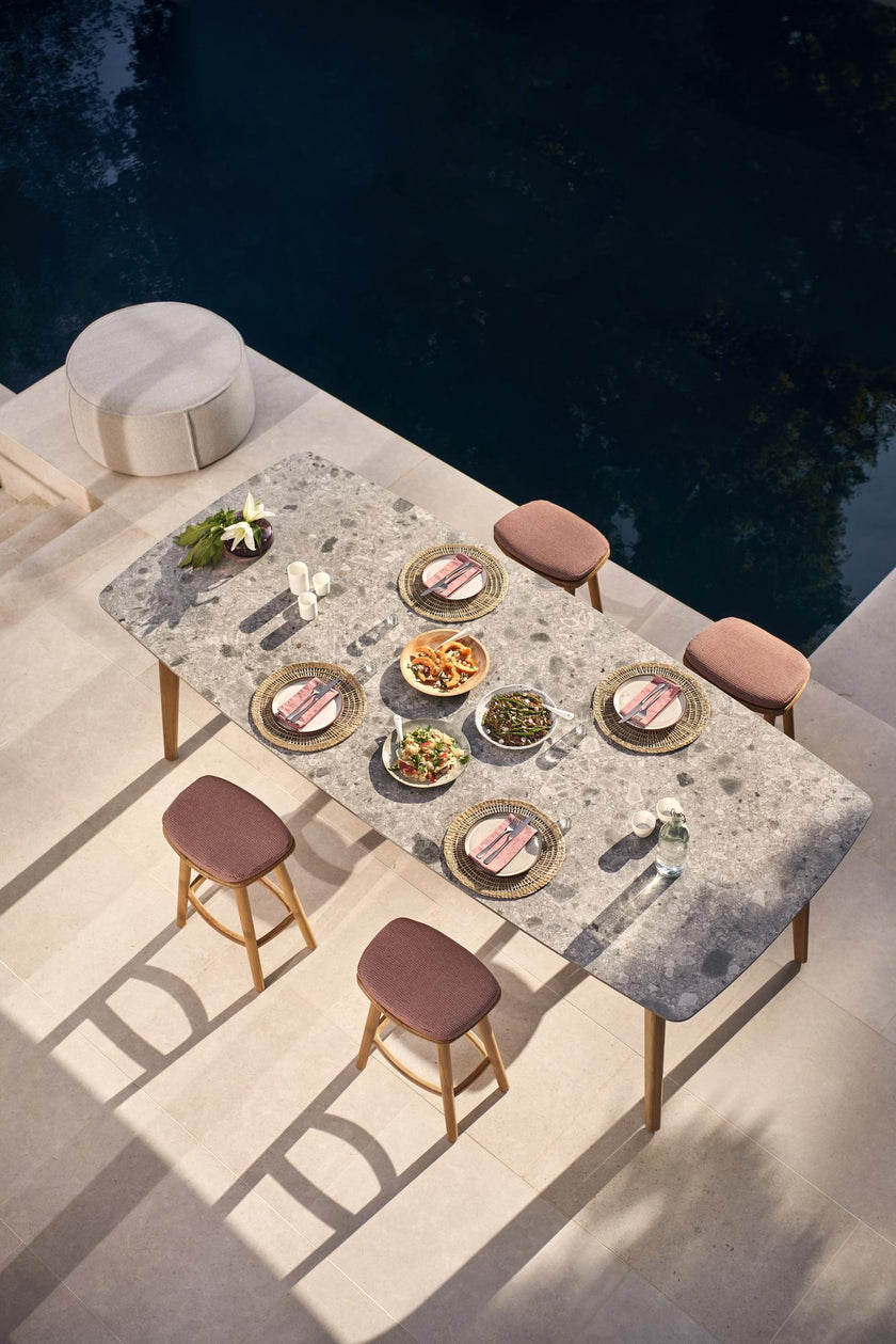 High End Torsa High Dining Table by Manutti Casa Desigh Group
