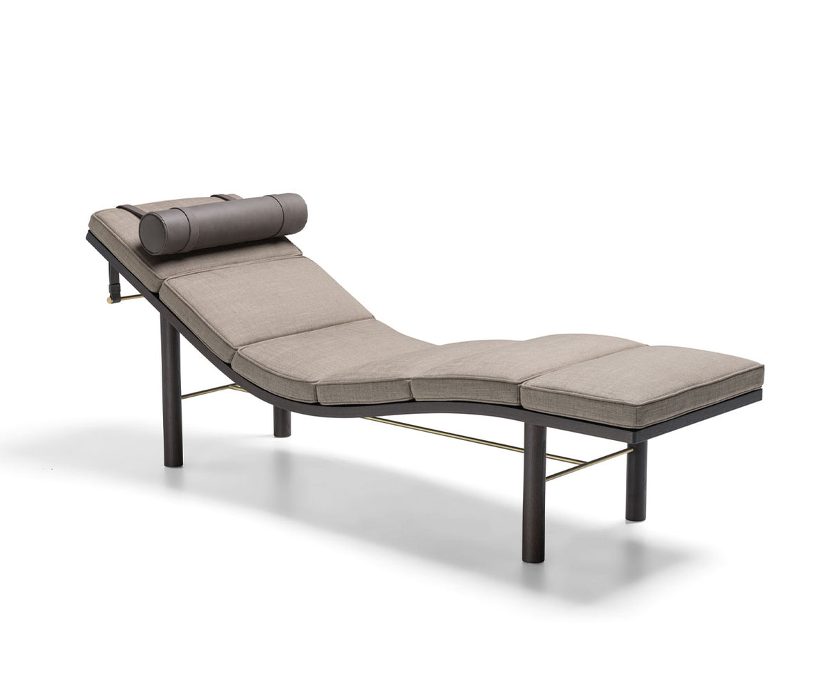 High End Tuscany Chaise Lounge by Molteni&amp;C Casa design Group