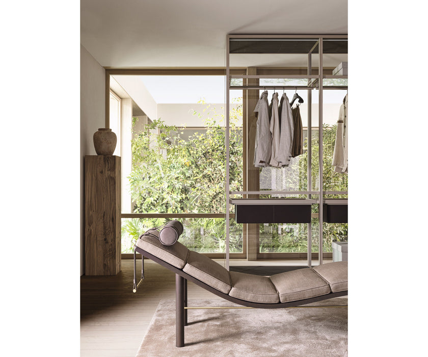 High End Tuscany Chaise Lounge by Molteni&C Casa design Group