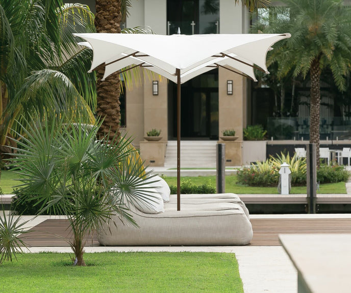 Tuuci Ocean Master M1 Manta Umbrella – Elegant marine-grade outdoor shade | Casa Design Group