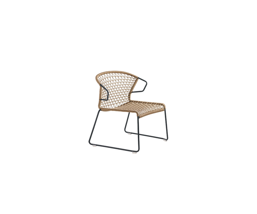 Modern Vela Outdoor Lounge Chair with Metal Frame by Potocco | Casa Design Group