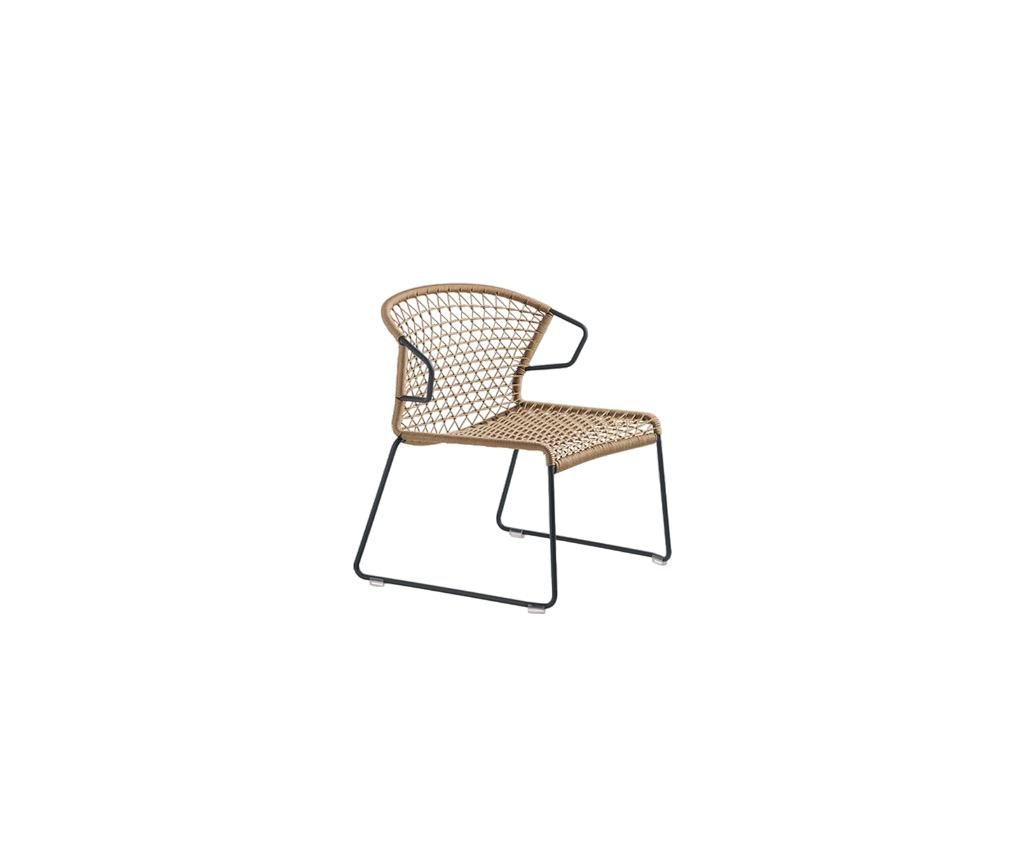 Modern Vela Outdoor Lounge Chair with Metal Frame by Potocco | Casa Design Group