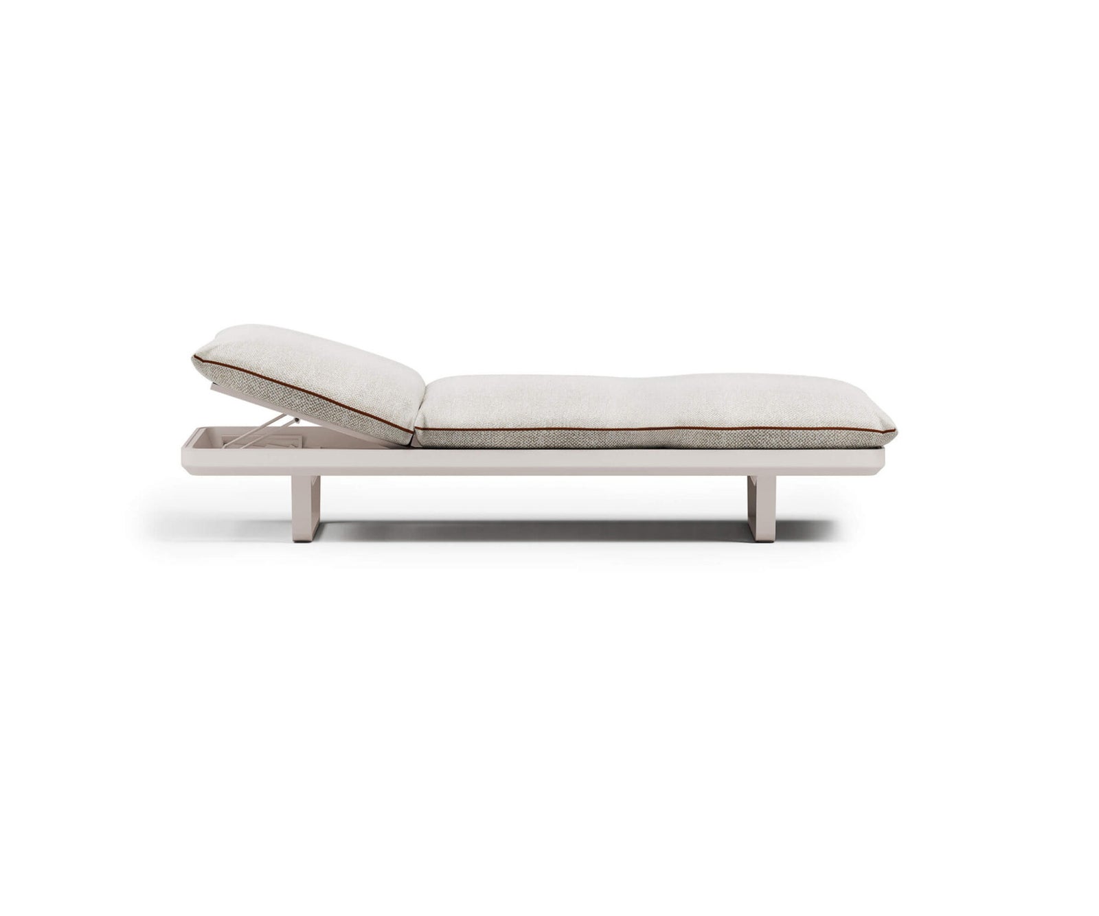 Modern Venice Outdoor Lounger with Aluminum Frame Casa Design Group